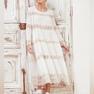 Mes Desmoiselles Plenty Delicate Lace Dress - US 4